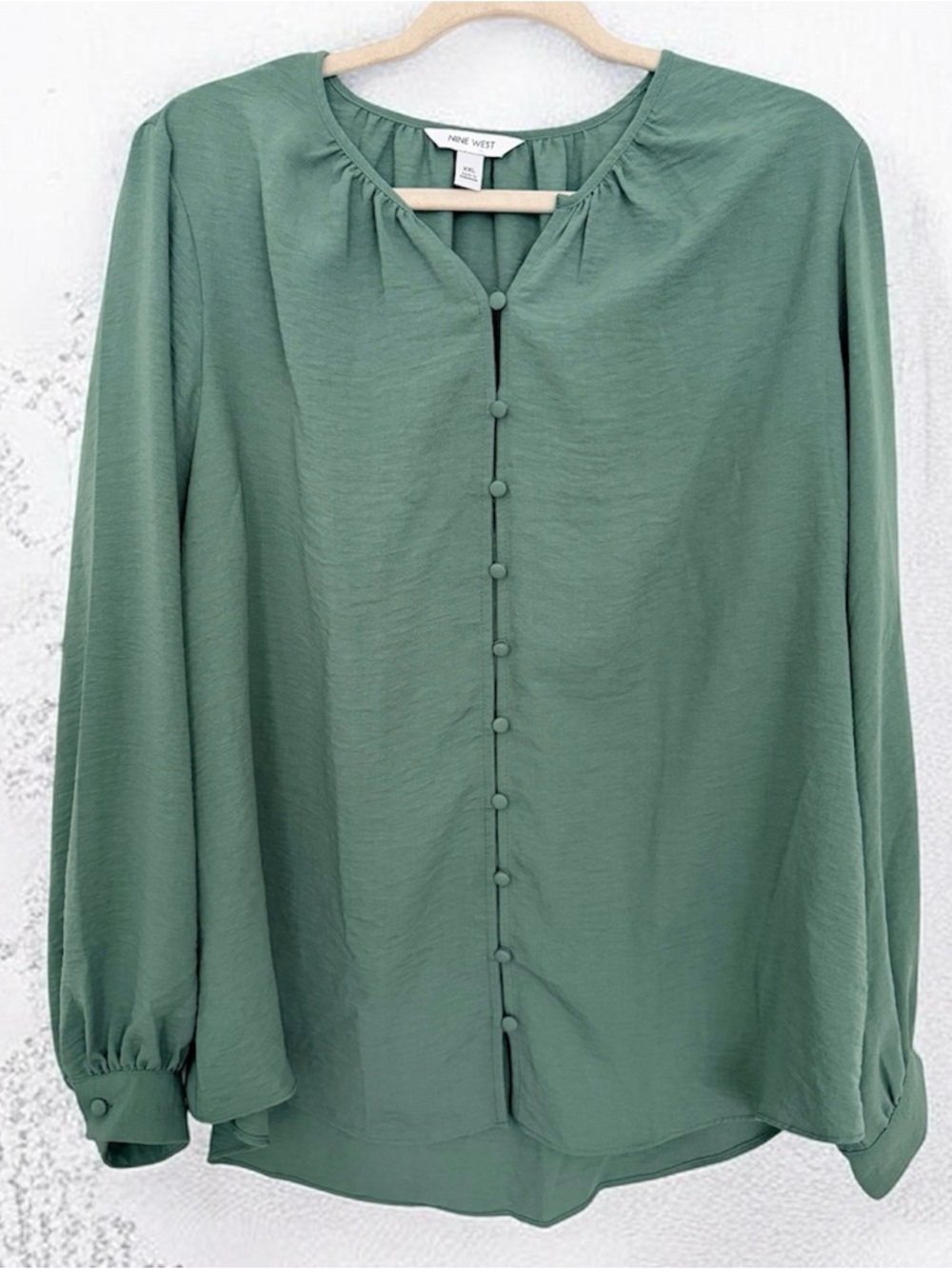 Nine West Dusty Sage Button-Front Long Sleeve Blouse Size XXL